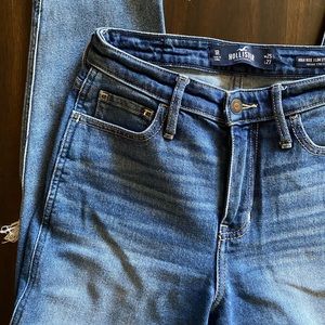 Hollister high rise slim straight jeans